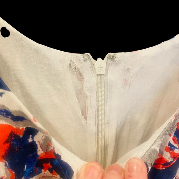 Dress Floral Size 10 Fit Flare Belted Blue Red White Flowers Zip Tulle Lined - Picture 10 of 13